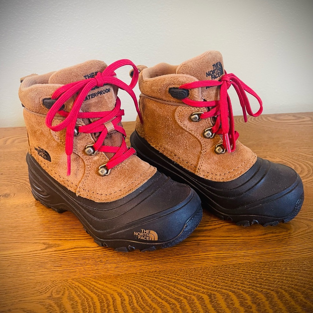 The North Face Brown Suede & Black Waterproof Kids Boots with Pink Laces